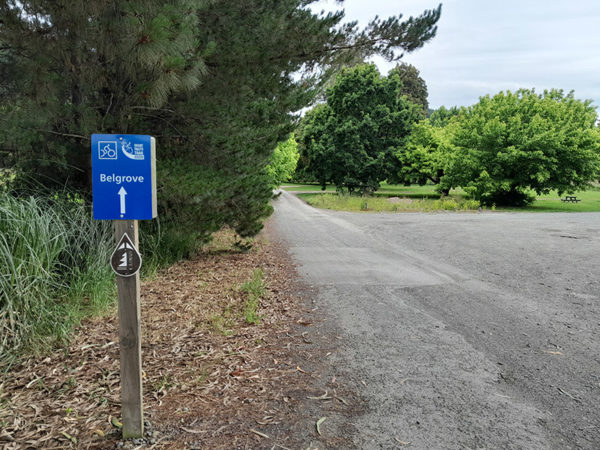 Wai-iti Great Taste Trail and Kainui sign, parking by trees